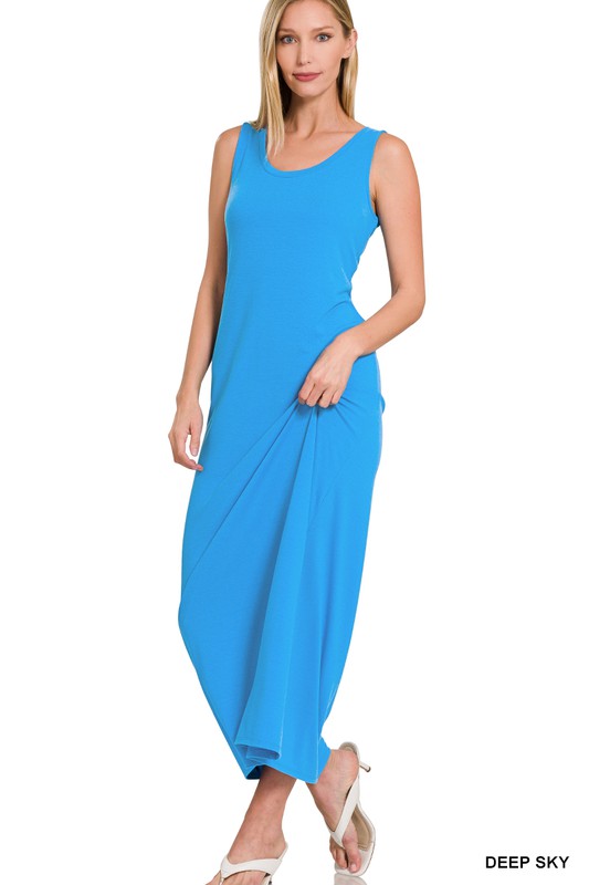 SLEEVESS MAXI DRESS